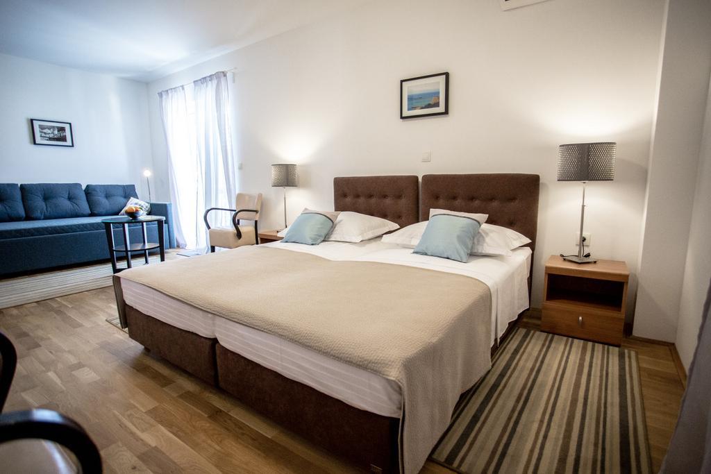 Rooms Margarita Stobreč Oda fotoğraf