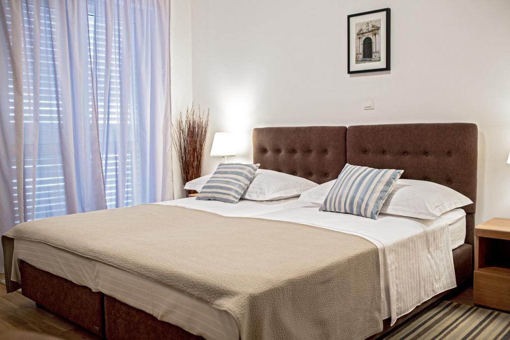 Rooms Margarita Stobreč Oda fotoğraf